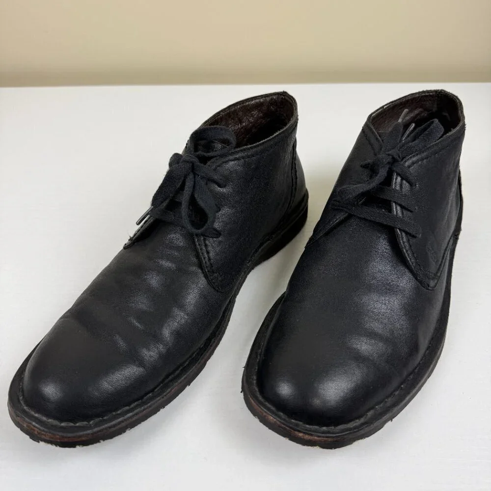 EUC John Varvatos Black Leather Lace Up Chukka Boots
